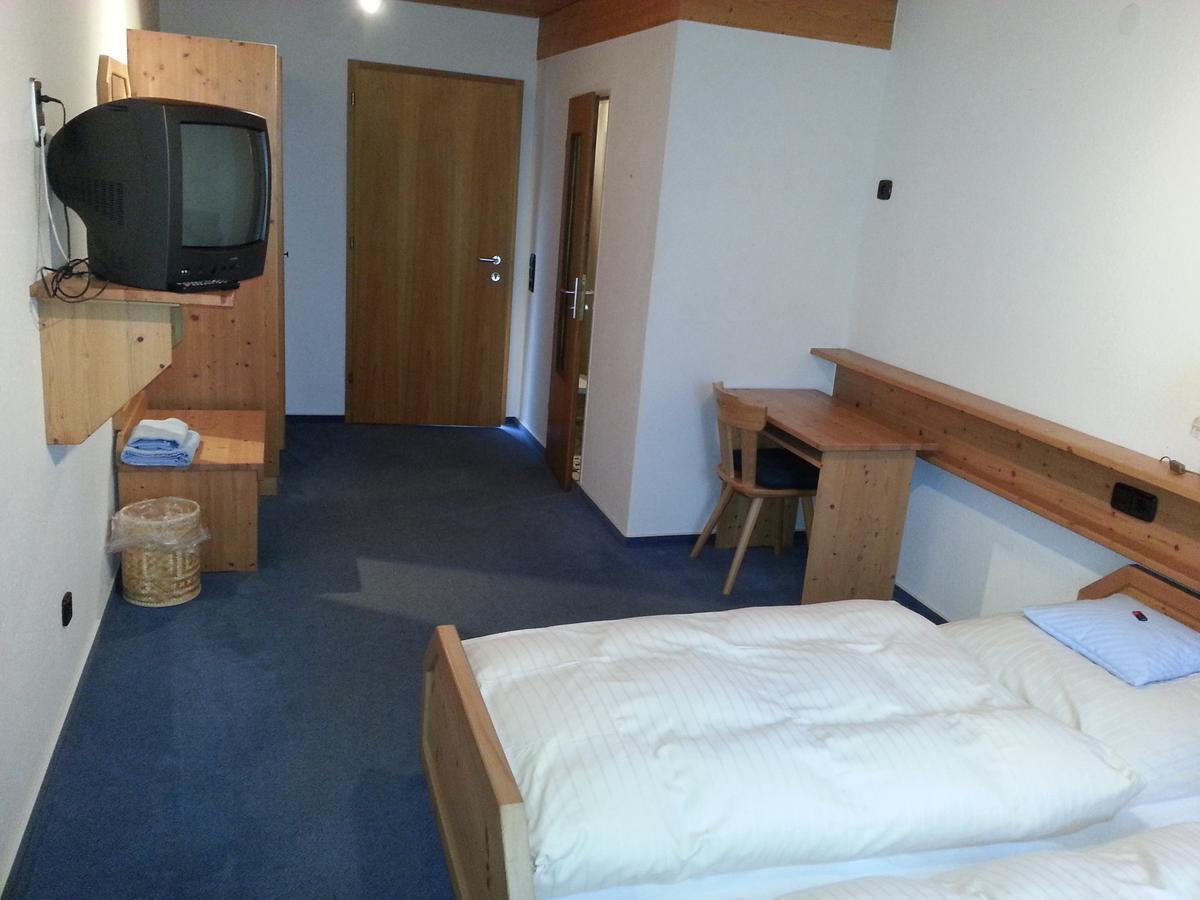 Hotel Bad Bruckhaus Gurtweil 객실 사진